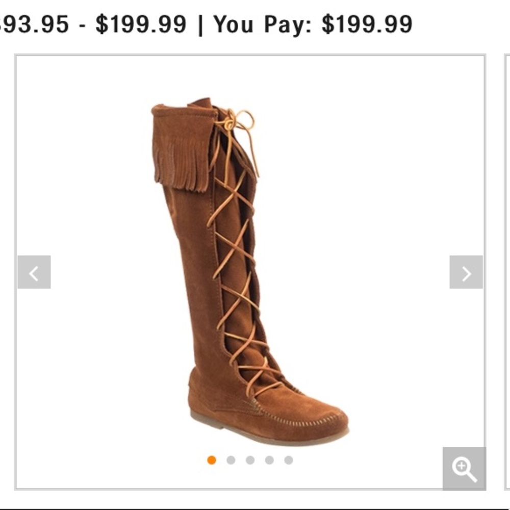 Minnetonka suede boots size 7